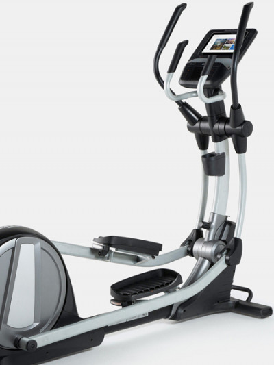 30% off on Nordic Track Cross Trainer with rear wheel